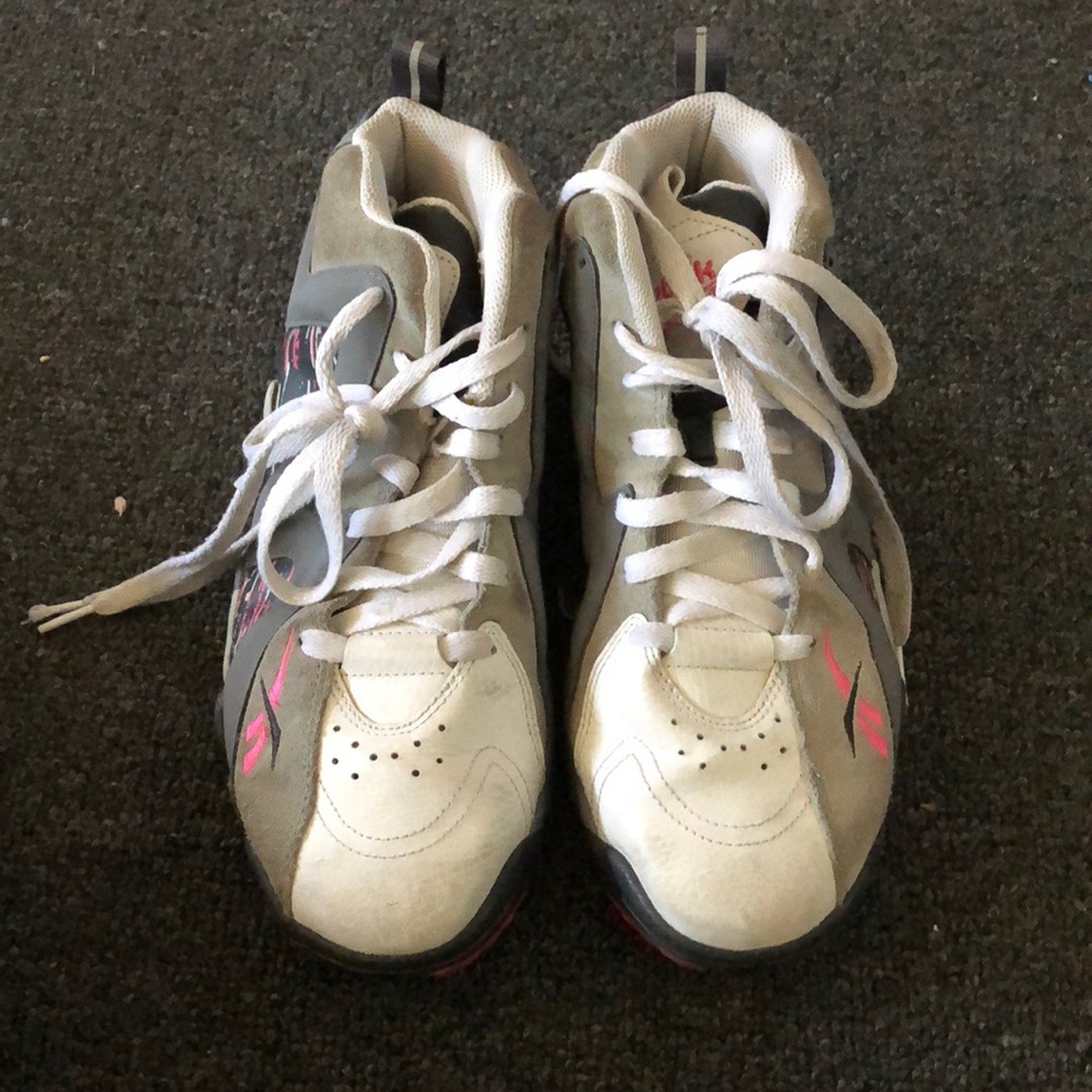 Reebok basketball shoes, Women 6.5, Worn